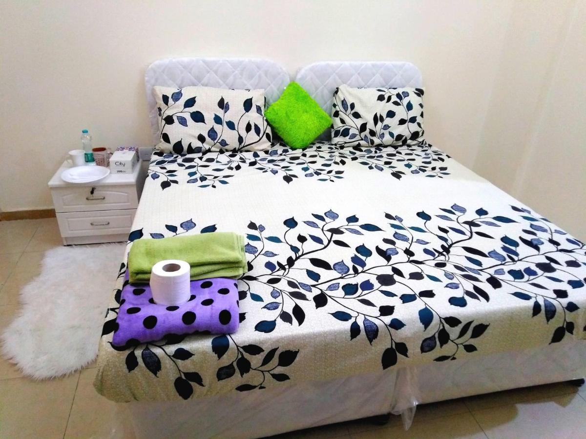 Bright Sunshine Holiday Home Shared Apartments ドバイ エクステリア 写真